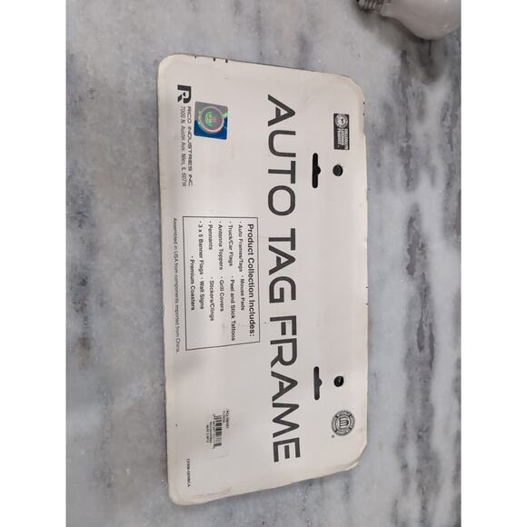 Official Florida Gators License Plate Holder, Brand New Open Box - Picture 2 of 3